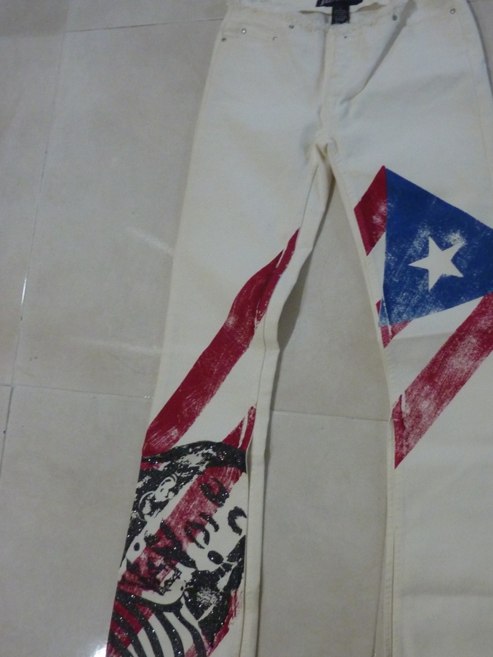 Y2K New J.Lo  Jennifer Lopez Face Womens White Jeans Stretch Flare Glitter SZ 1